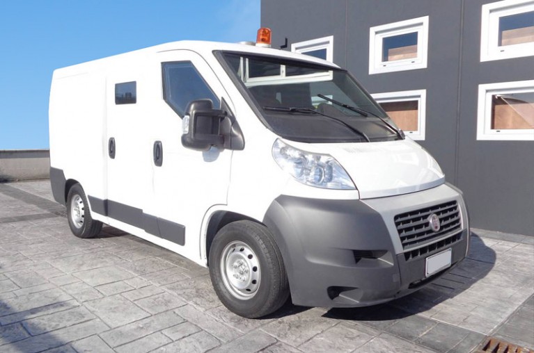 Vetro stratificato antiproiettile (UK)